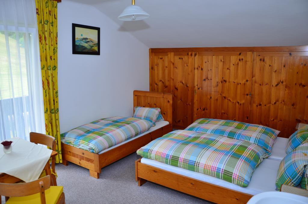 Haus Dachstein Schnitzer Otel Eben Im Pongau Dış mekan fotoğraf